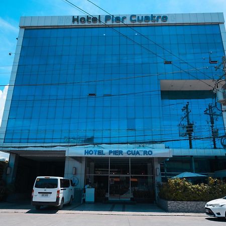 Hotel Pier Cuatro Cebu Exterior foto